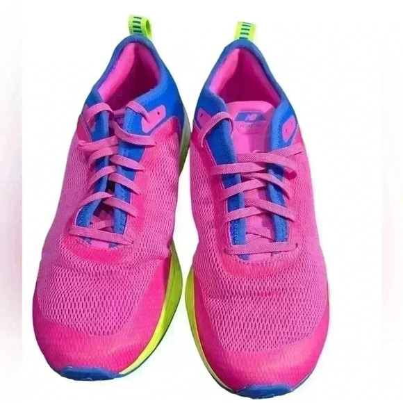 New Balance Fresh Foam V2 size 7 pink, blue, - Picture 1 of 9
